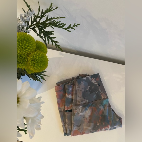 Lululemon print wunder under tights high waisted - Picture 2 of 7
